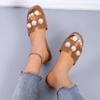 Slippers Women 2025 New Flat Slippers Party Shoes Fashion Pearl Sandals Slippers Roman Women Flip-Flops Casual Beach Shoes Trend