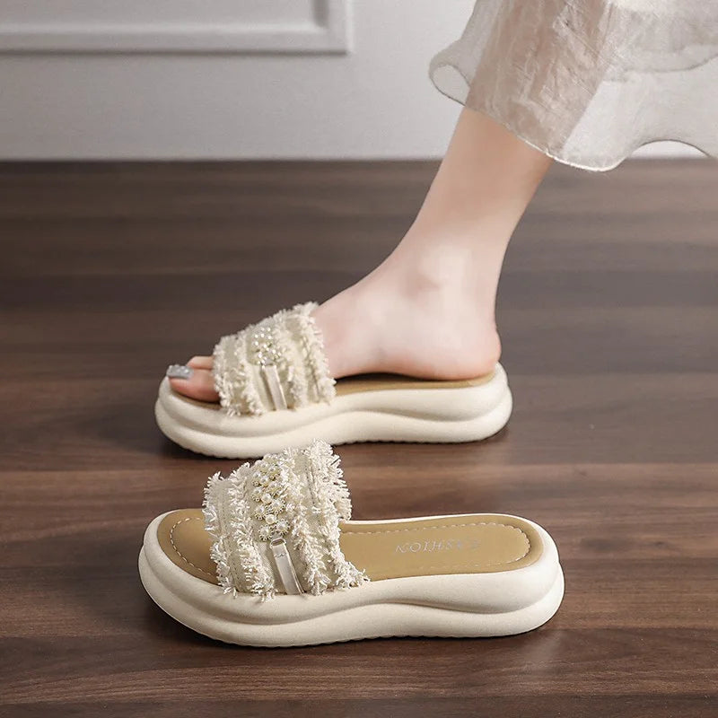 Women Fashion One Band Slippers Summer New Arrival Minimalist Versatile Lightweight Daily Outdoor Beach Sandals