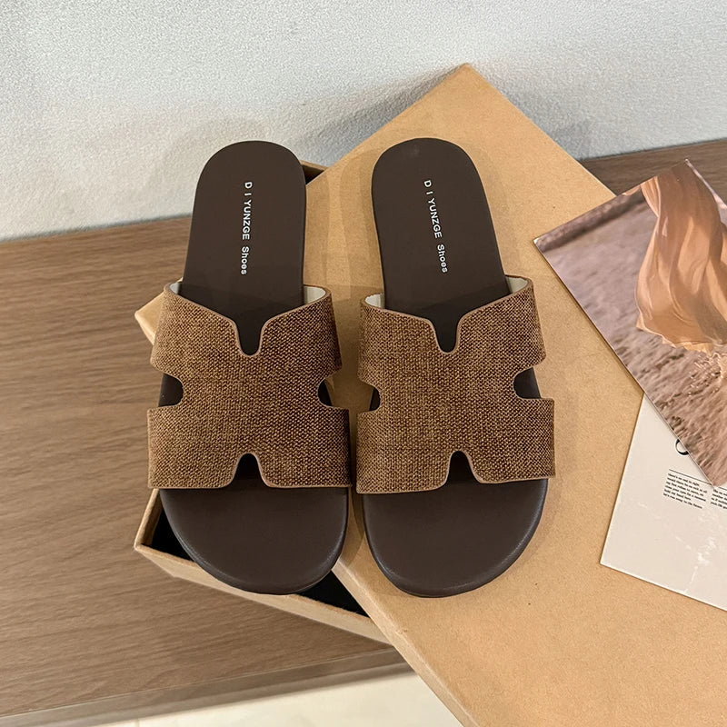2026 New Women's Fashion Slippers Classic Summer Non-slip Causal Shoes for Ladies Outdoor Breathable Women Open-toe Flat Slipper