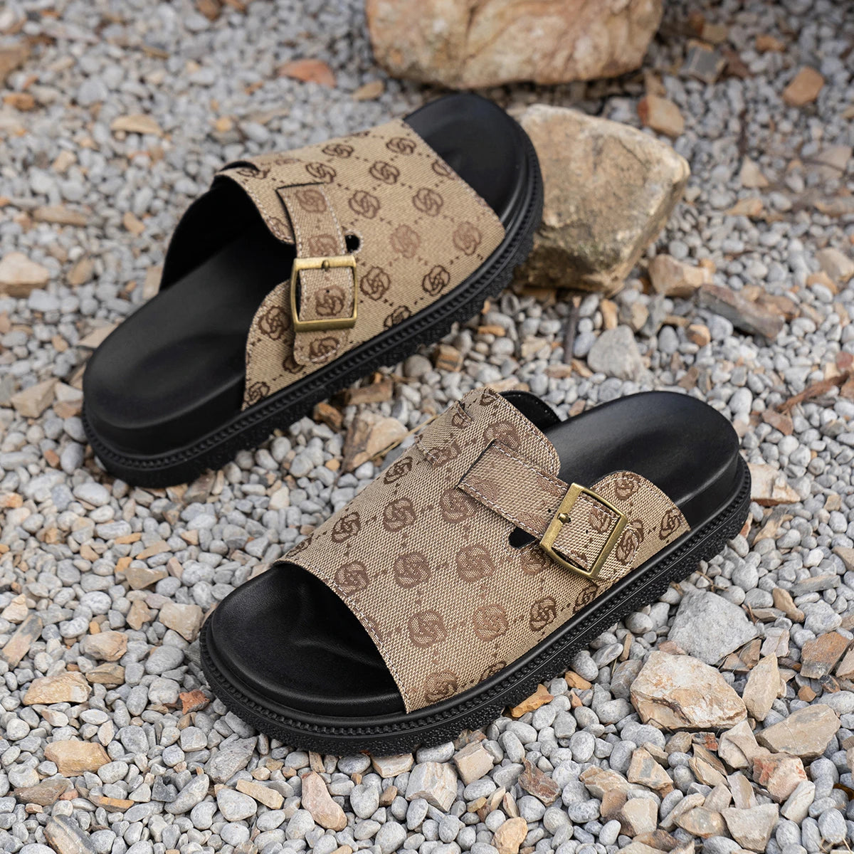 Women Slippers Trend New Summer Anti-slip Beach Shoes Platform Flat Sandals Slip on Outdoor Comfortable Slippers Slides Women